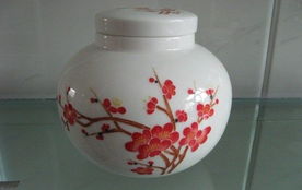 景德鎮(zhèn)陶瓷茶葉罐 茶葉罐生產(chǎn)廠(chǎng)家 陶瓷茶葉罐設(shè)計(jì)